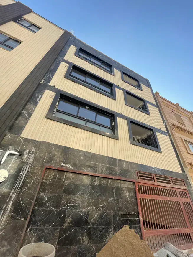 اپارتمان خانه کارگر، نوساز لوکس|فروش آپارتمان|شاهینشهر, ۹ دی|دیوار