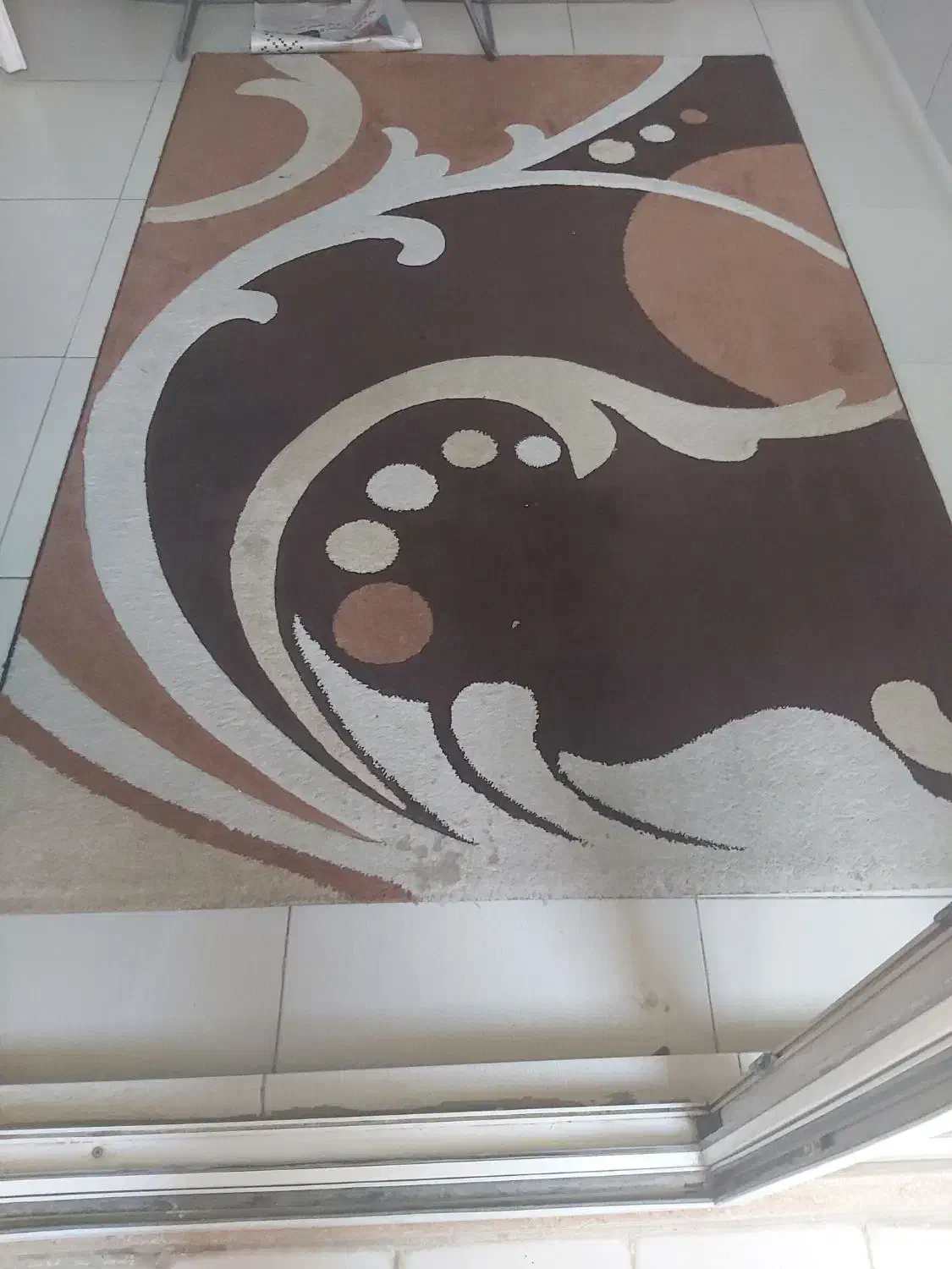 فرش مینیمال ۴متری|فرش|شهریار, رضی آباد بالا|دیوار