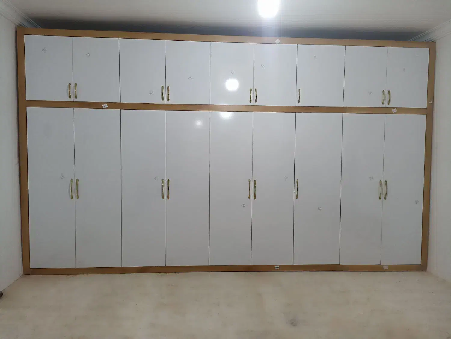 کابینت سازی تخصصی آذر چوب با قیمت مناسب با کیفیت|خدمات پیشه و مهارت|ارومیه, |دیوار