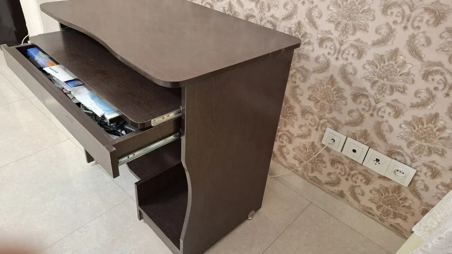 میز کامپیوتر و تحریر|مبلمان اداری|تهران, اختیاریه|دیوار