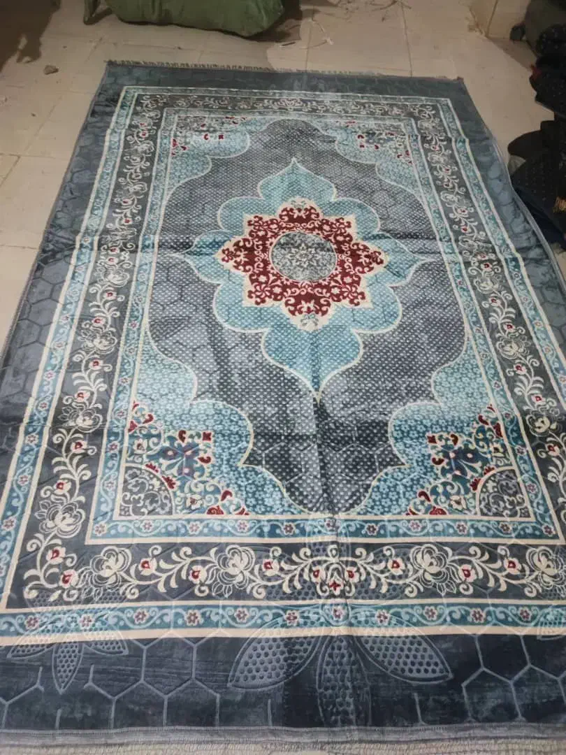 پتو فرش باغملک|رختخواب، بالش، پتو|ایذه, |دیوار