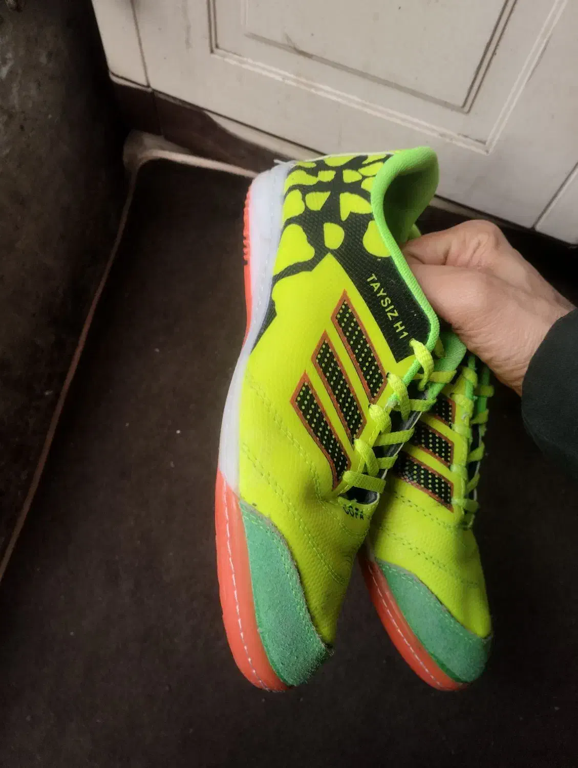 کفش سالنی تایسیز|کیف، کفش، کمربند|تبریز, |دیوار