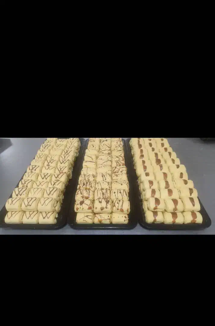 خشکار قنادی|استخدام خدمات فروشگاه و رستوران|تهران, ستارخان|دیوار