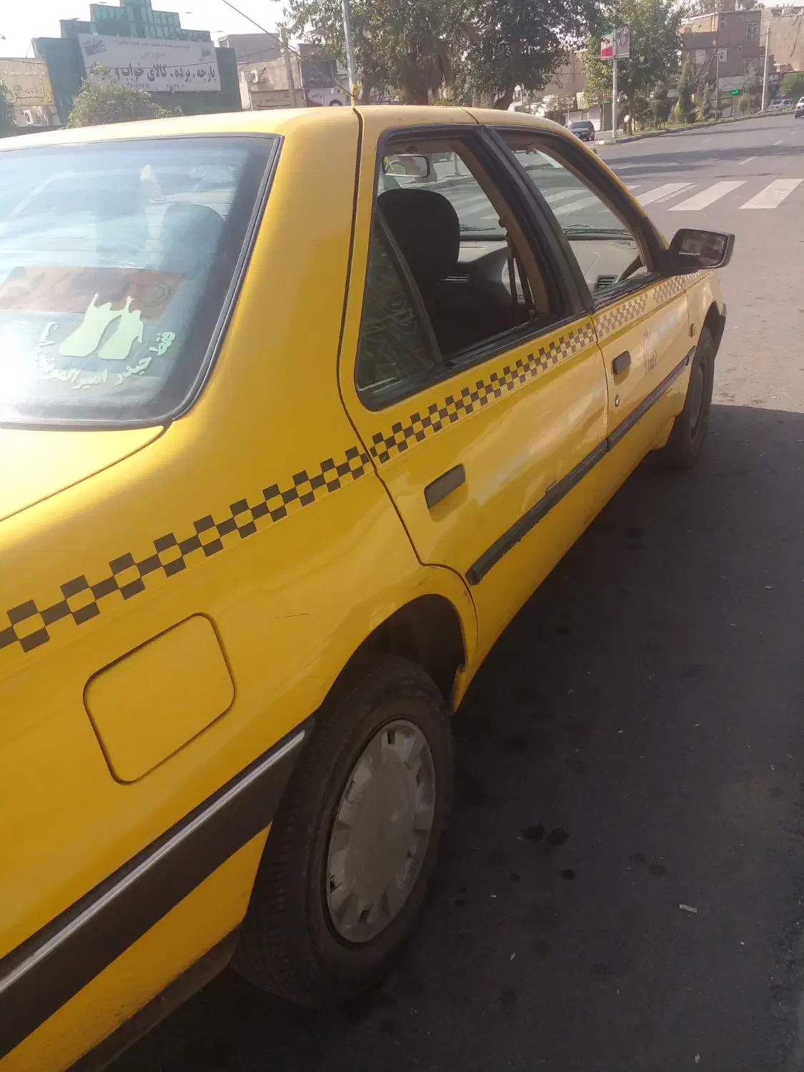 تاکسی پاکدشت سرمامازن قوهه است.پلاک ت|خودرو سواری و وانت|پاکدشت, پاکدشت (مامازند)|دیوار