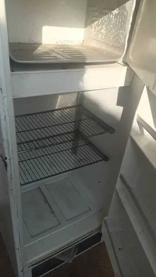 یخچال قدیمی سالم|یخچال و فریزر|اصفهان, شاهد|دیوار