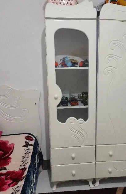 ویترین کودک|اسباب و اثاث بچه|گلستان (تهران), |دیوار