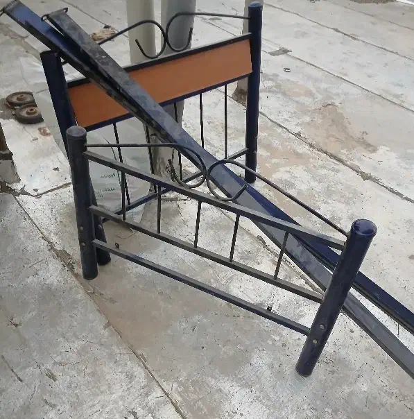 تخت یکنفره|تشک تختخواب|بیرجند, |دیوار