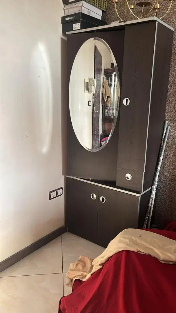 جاکفشی دلاور میز ناهار خوری فرش و بوفه|جاکفشی، کمد، دراور|احمدآبادمستوفی, |دیوار