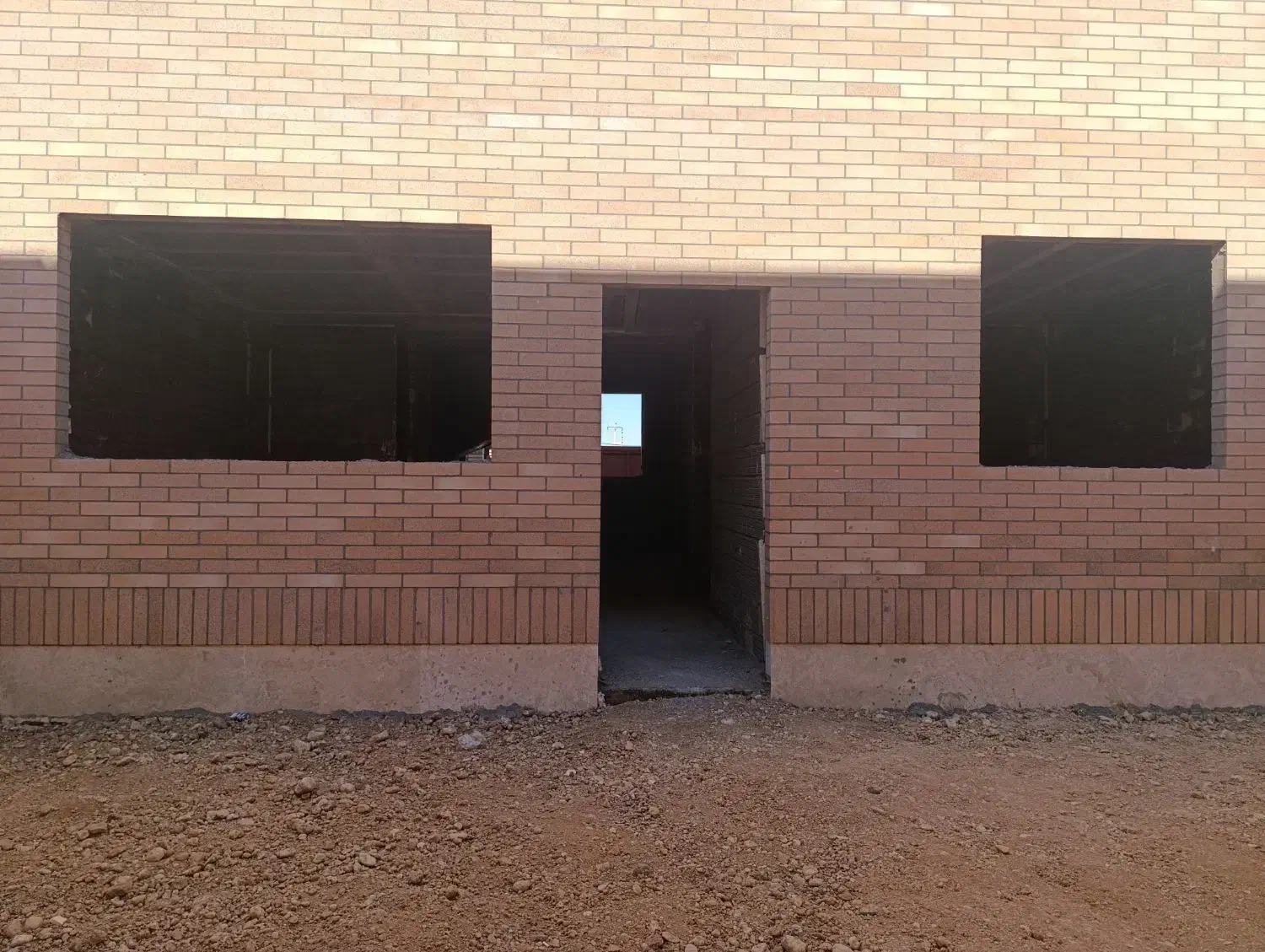 مسکن ملی منظریه طبقه همکف حیاط دار|فروش آپارتمان|شهرضا, |دیوار