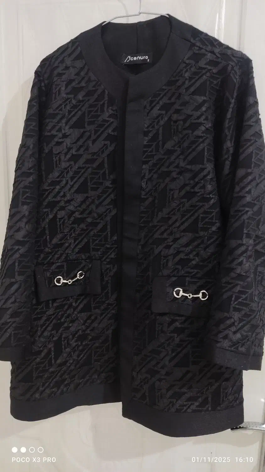 کت مجلسی ژاکارد|لباس|قدس, شهرقدس|دیوار