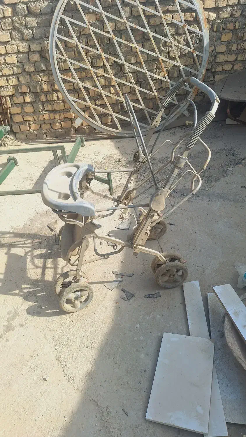 کالسکه خارجی|کالسکه و لوازم جانبی|پیر بکران, |دیوار