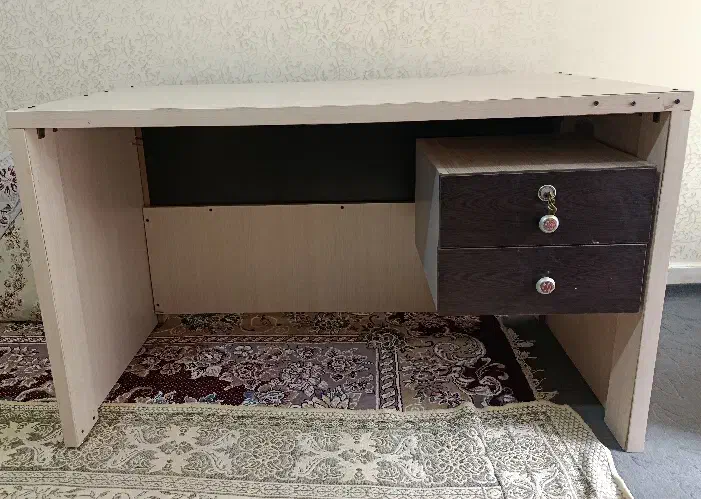 میز تحریر|میز تحریر و کامپیوتر|ایلام, |دیوار