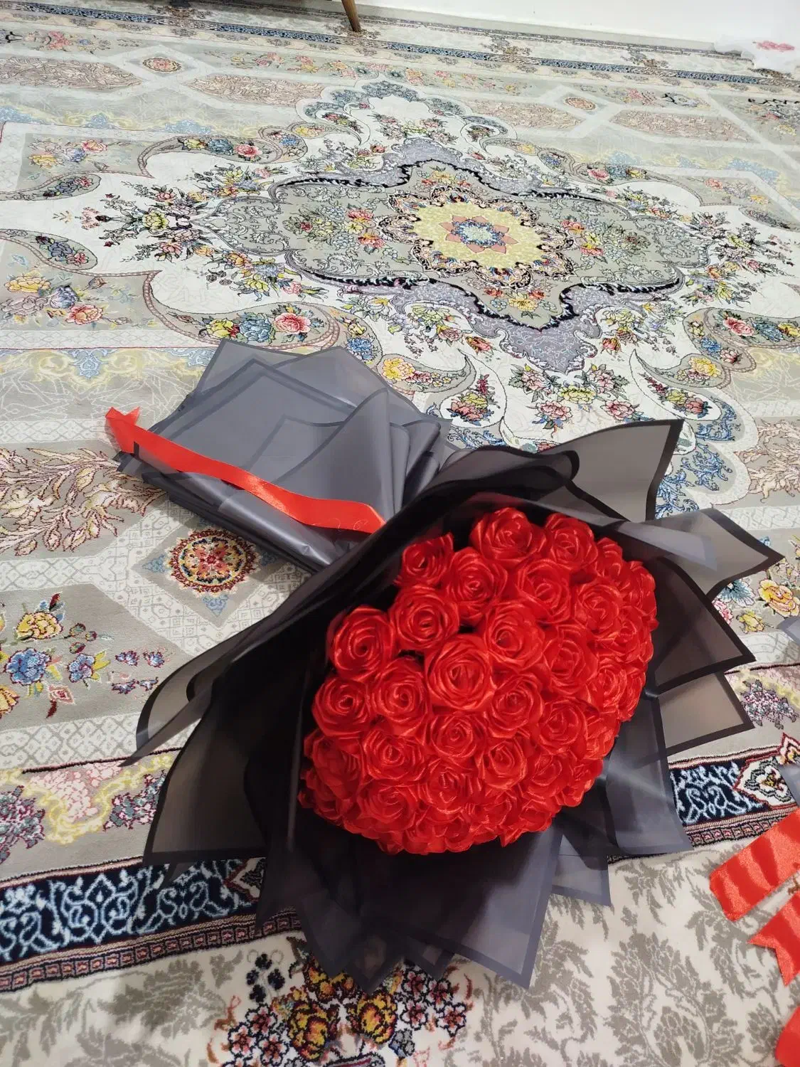 گل روبانی|گل مصنوعی|همدان, |دیوار