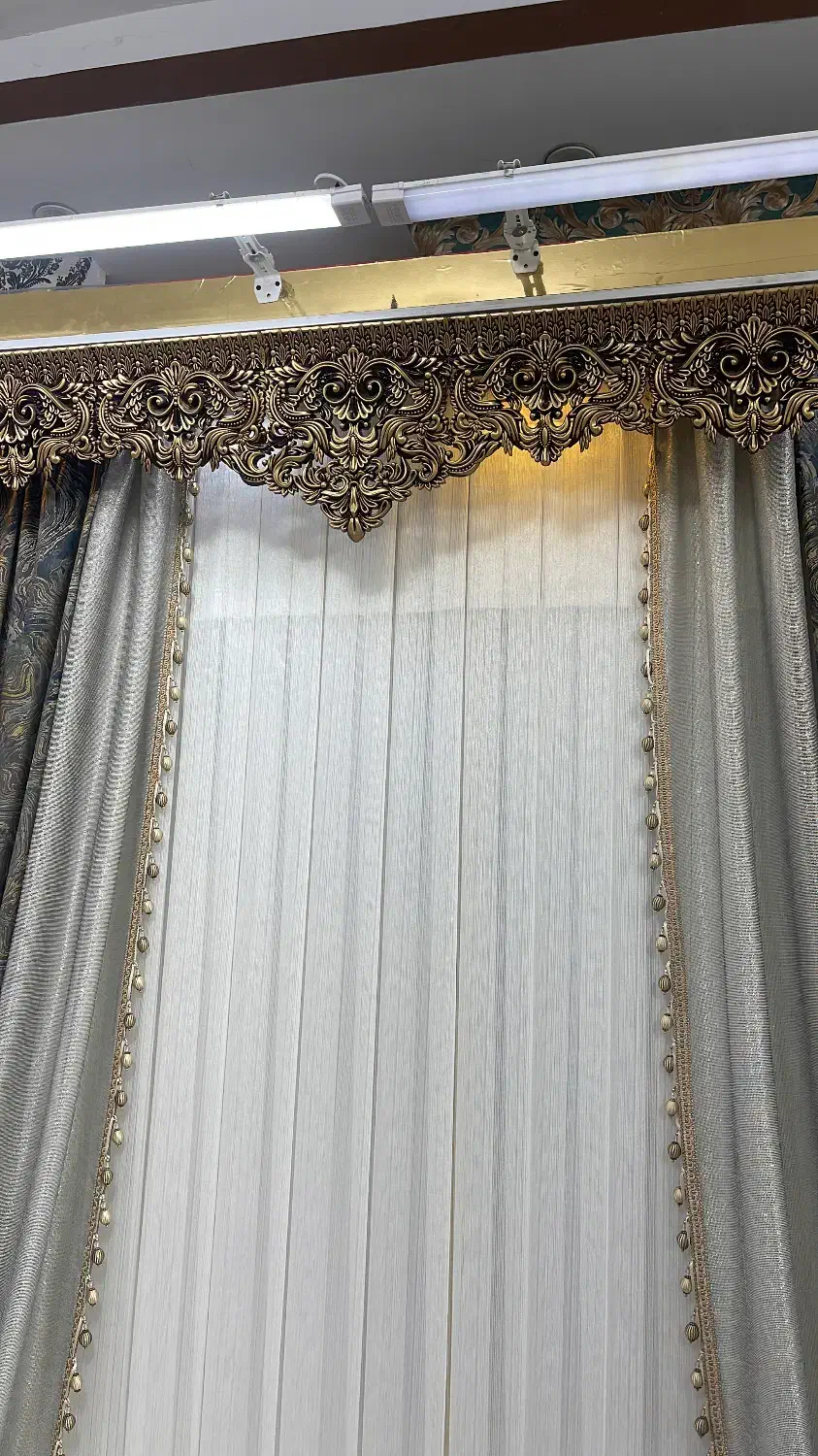 به یک نفر خیاط ماهر نیازمندیم|استخدام هنری و رسانه|میاندوآب, |دیوار