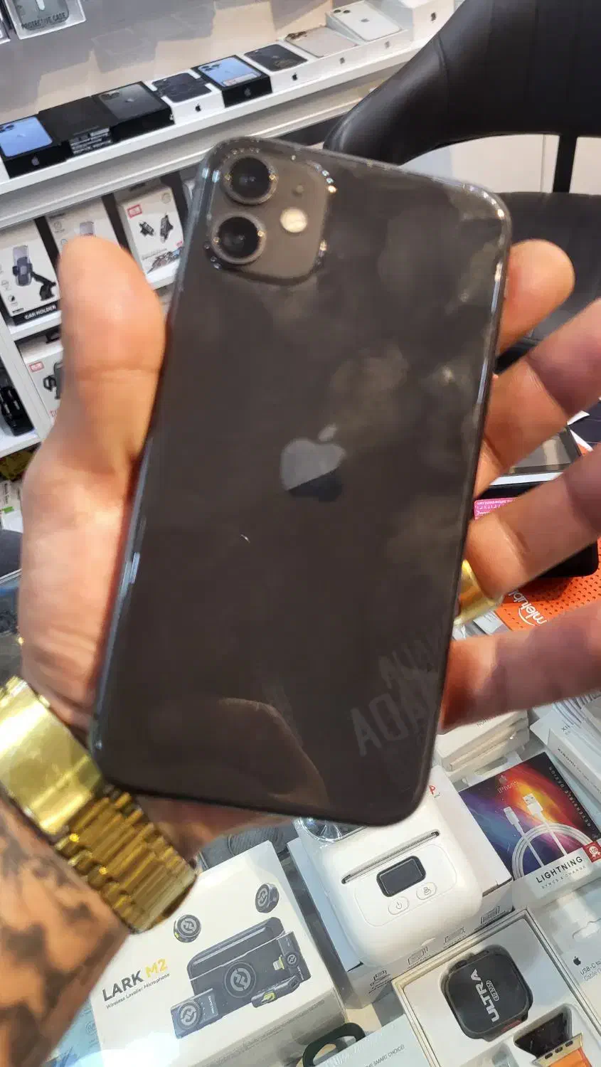 ایفون ۱۱ نرمال|موبایل|شیراز, فرهنگ شهر|دیوار