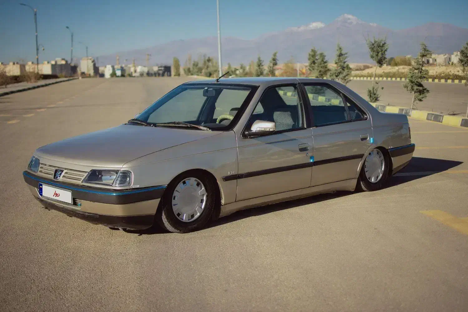 پژو۴۰۵ مدل۸۳ لوازمی|خودرو سواری و وانت|اردبیل, |دیوار