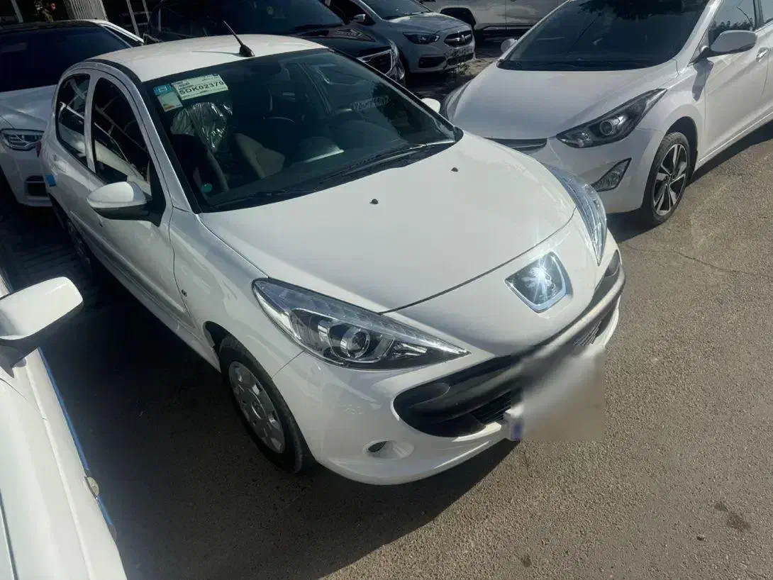 پژو۲۰۷ دنده مدل۱۴۰۴|خودرو سواری و وانت|شاهین‌شهر, گزبرخوار|دیوار