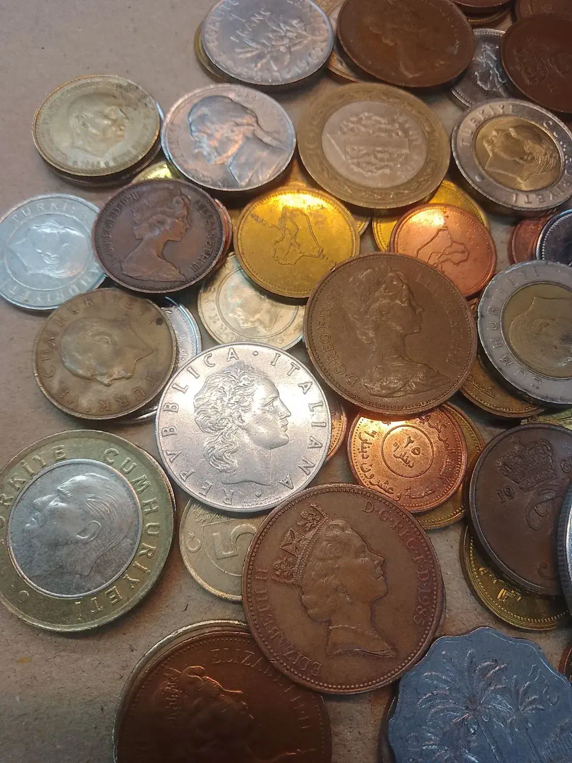 105عدد سکه و قدیمی  کلکسیونی|کلکسیون سکه، تمبر، اسکناس|تهران, منیریه|دیوار