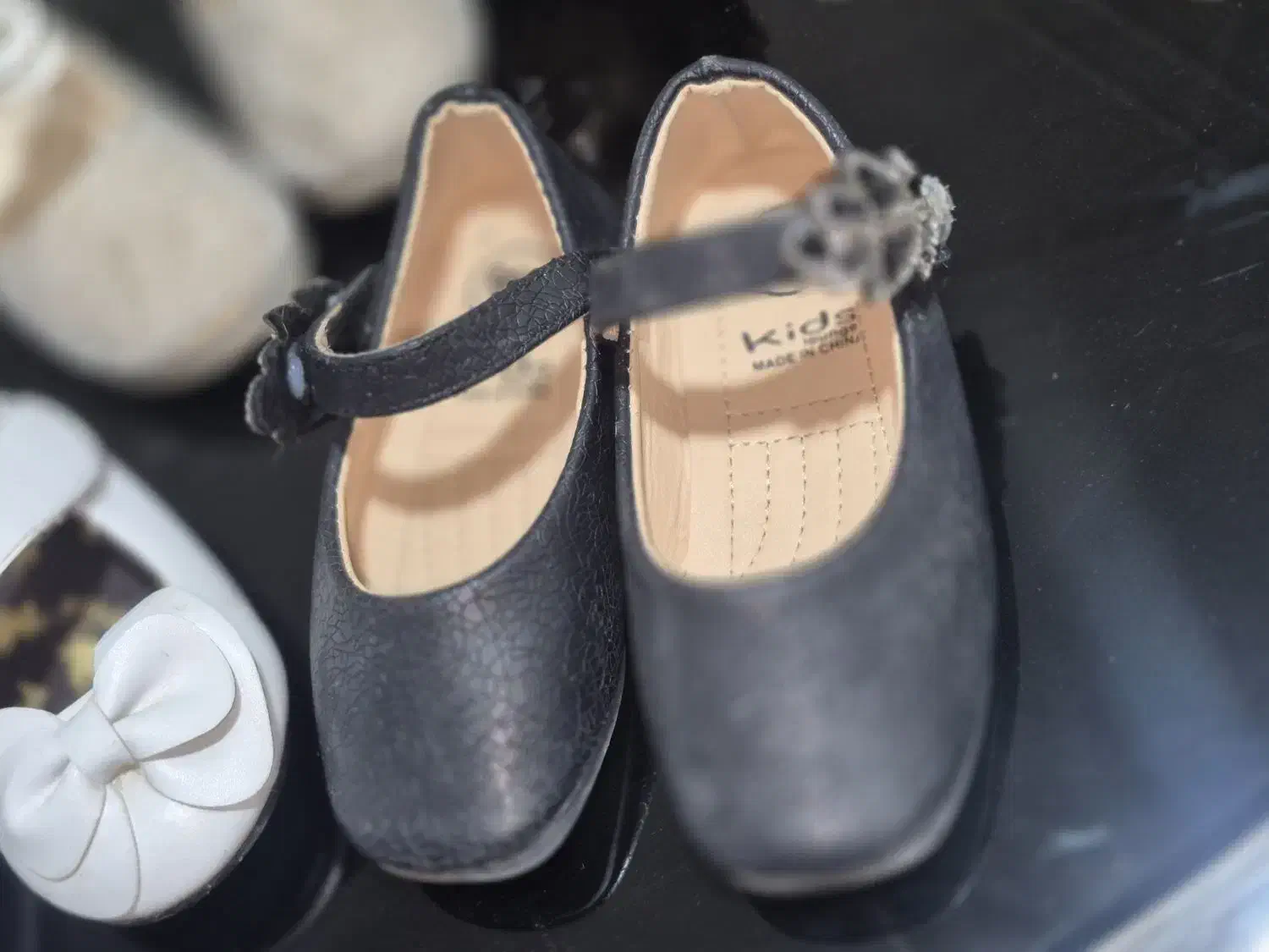 کفش بچه|کفش و لباس بچه|رامهرمز, |دیوار