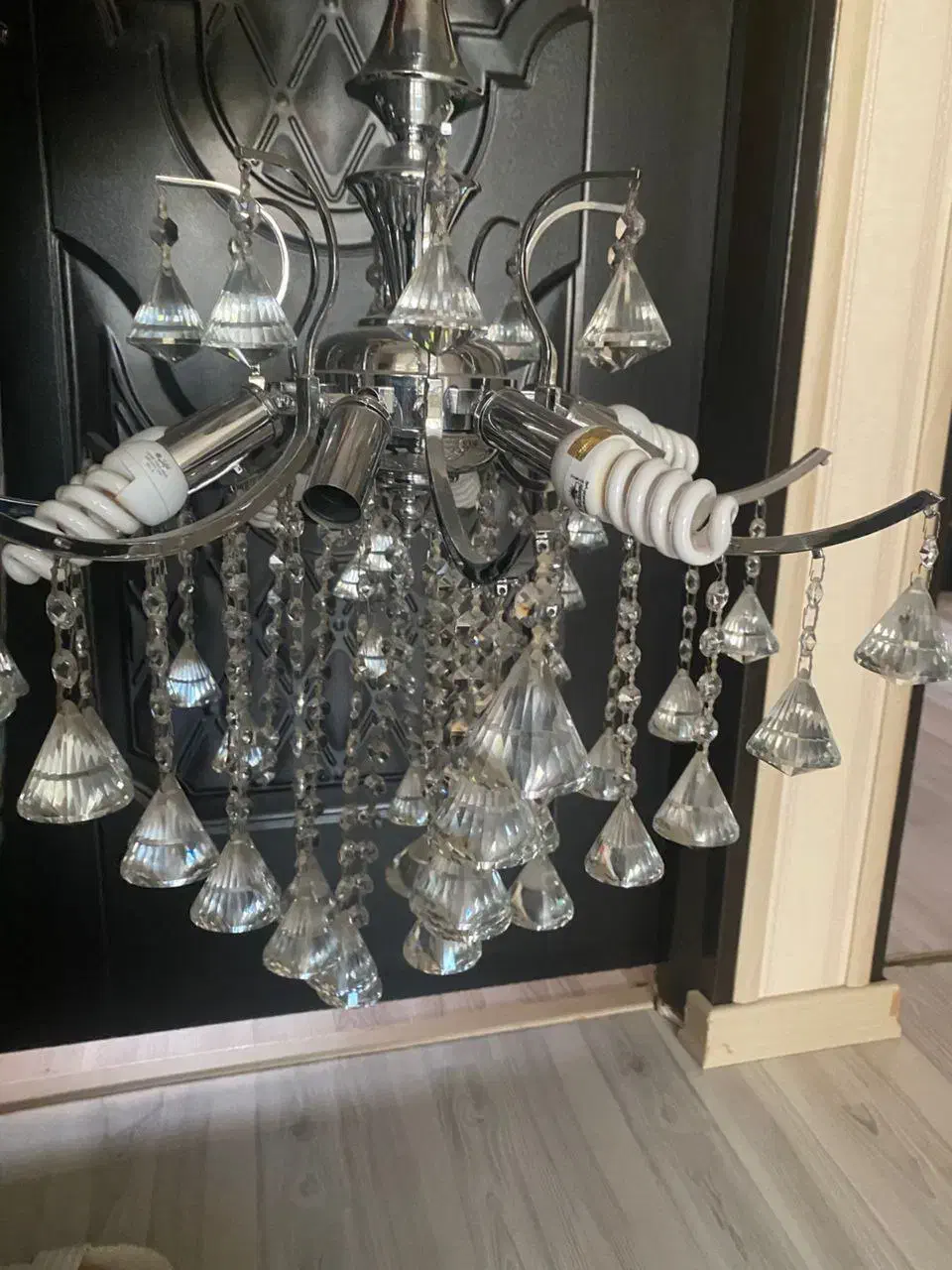 لوستر الماسی|لوستر و چراغ آویز|اردبیل, |دیوار