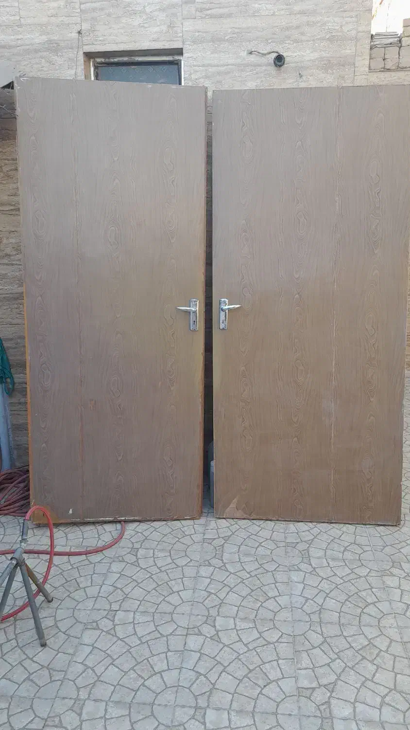 درب چوبی|مصالح و تجهیزات ساختمان|ساوه, |دیوار