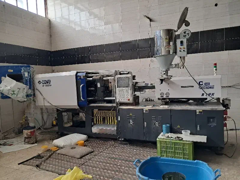 فروش دستگاه تزریق پلاستیک۱۳۸تن۲۰۲۲|ماشینآلات صنعتی|شیراز, گچی|دیوار