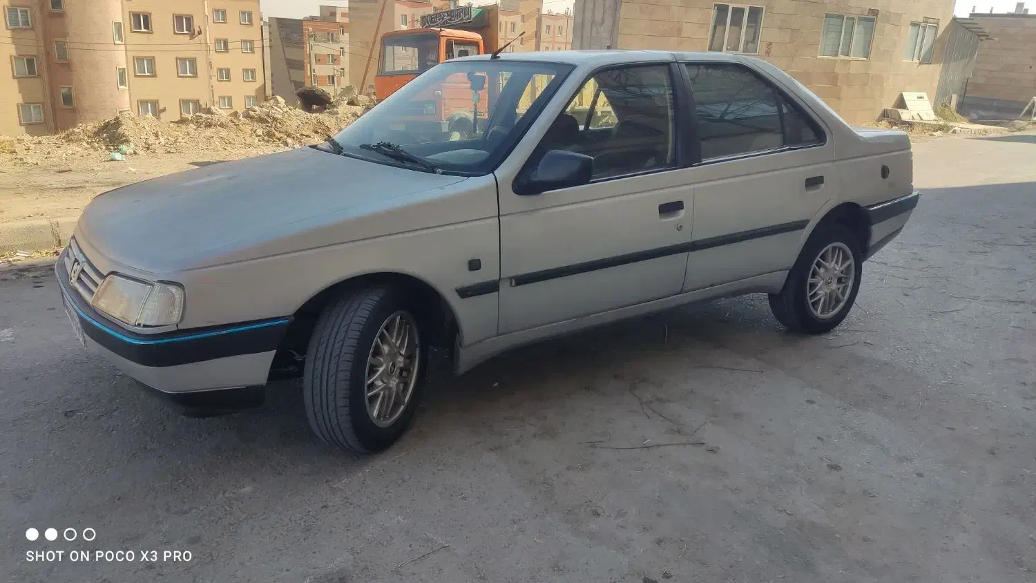 پژو 405 نقره ای مدل 85|خودرو سواری و وانت|قروه, |دیوار