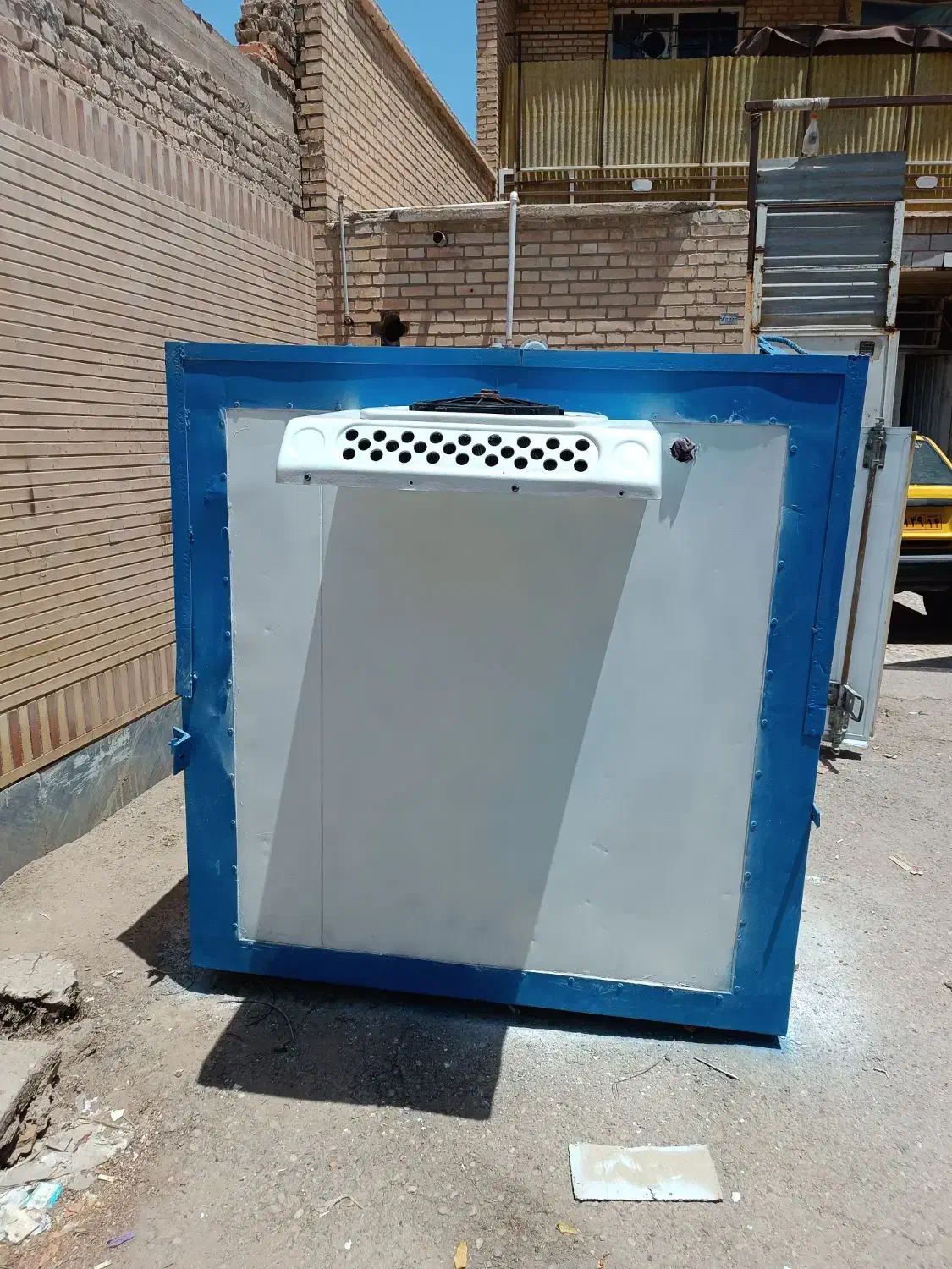 یک عددیخچال نیسان با موتور سردخانه زیر صفر یی|قطعات یدکی و لوازم جانبی|هندیجان, |دیوار