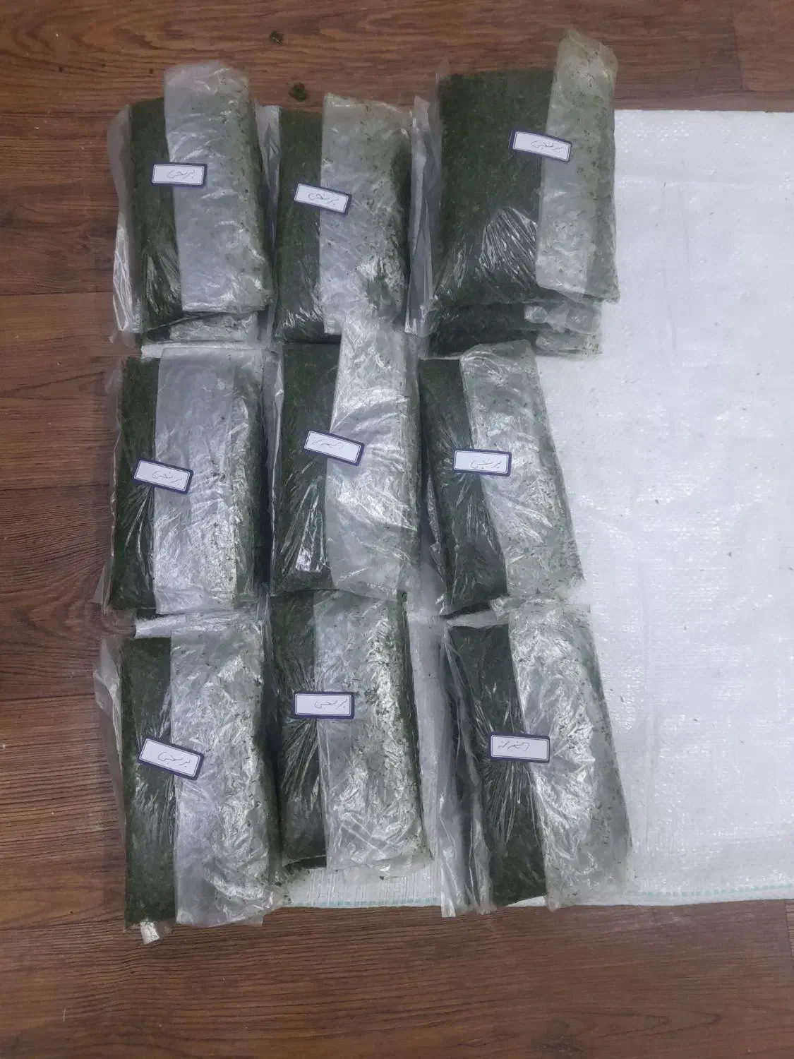 فروش سبزی خورشتی پلوی ماهی و آشی  خانگی|خوردنی و آشامیدنی|باغ ملک, |دیوار