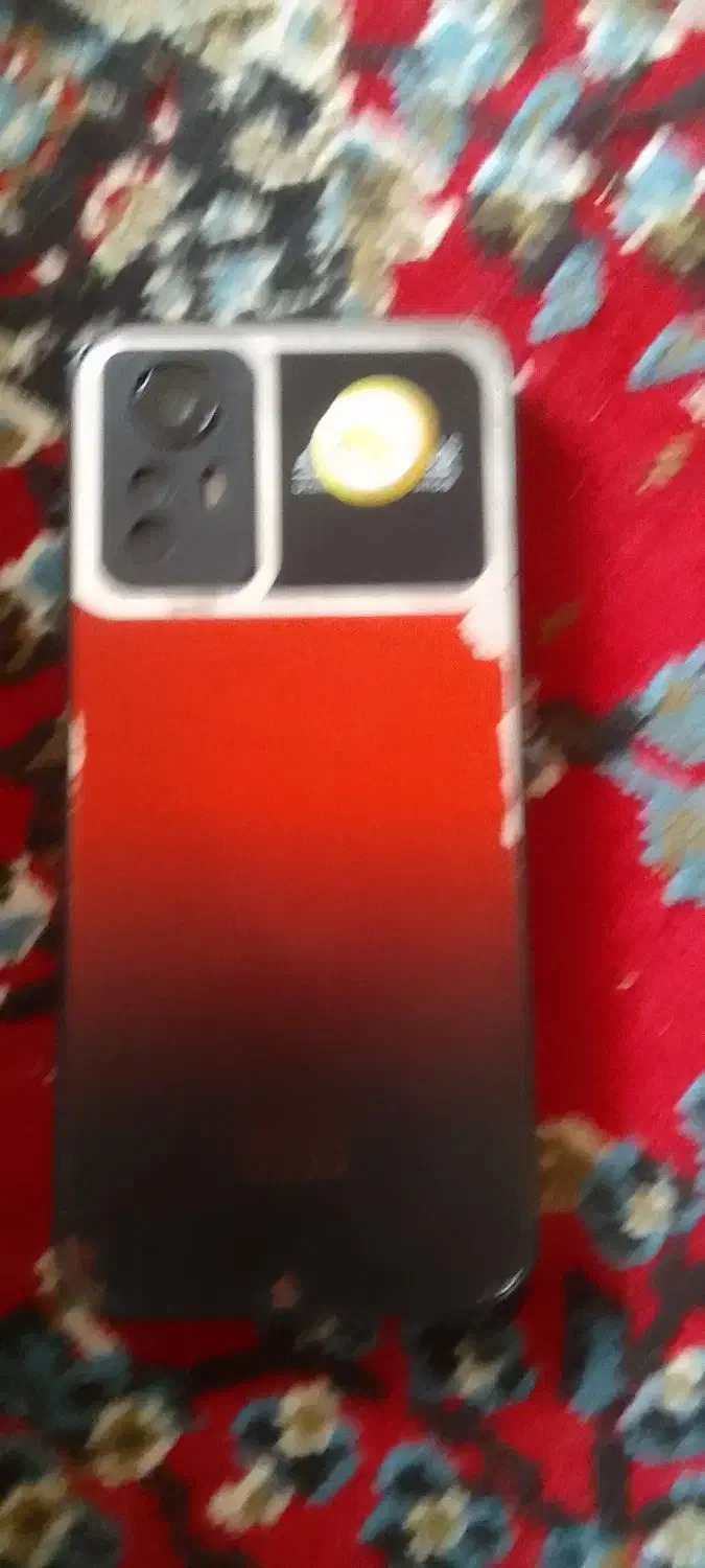 گوشی موبایل|موبایل|تالش, هشتپر|دیوار