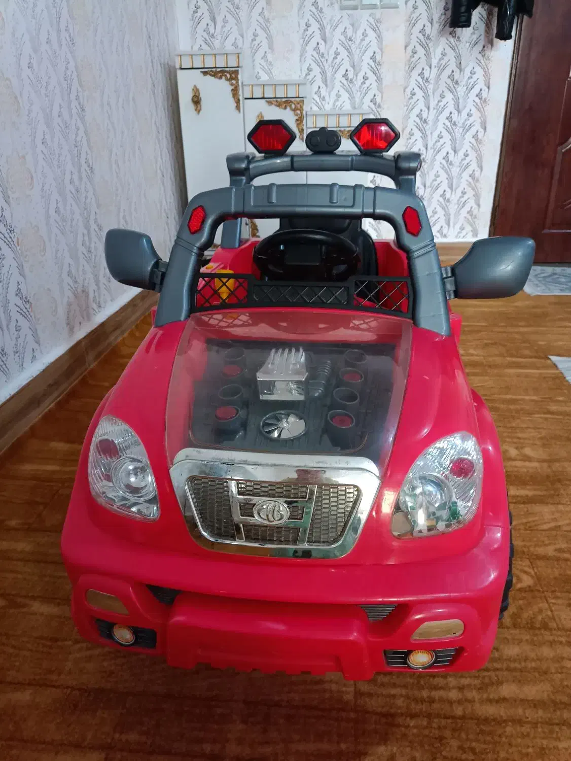 ماشین شارژی|اسباب و اثاث بچه|ورامین, ورامین|دیوار