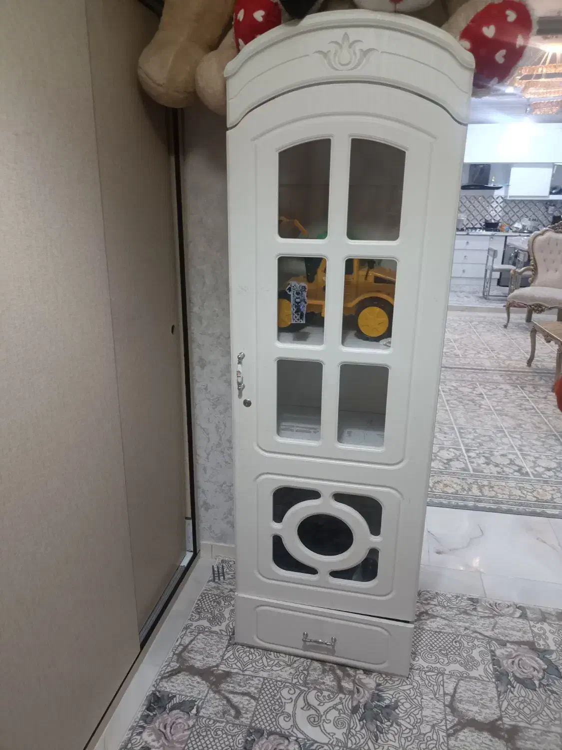 تختخواب به همراه کمد|تخت و صندلی بچه|نظرآباد, نظرآباد|دیوار