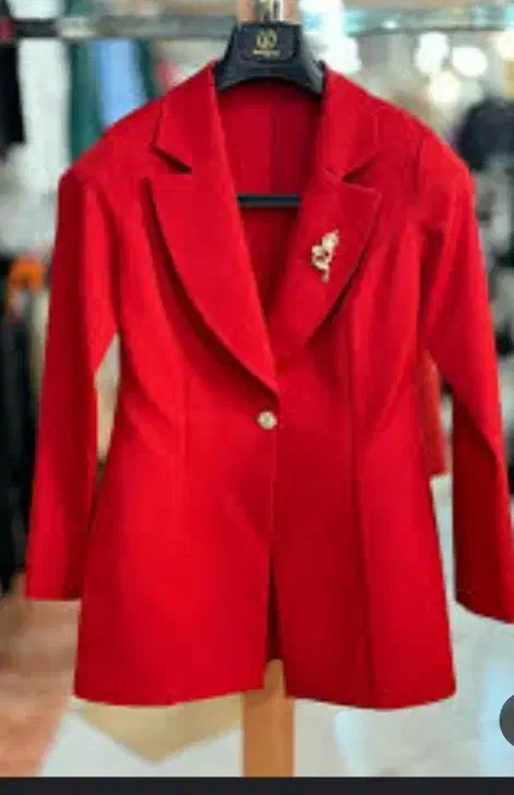 کت قرمز|لباس|ایذه, |دیوار