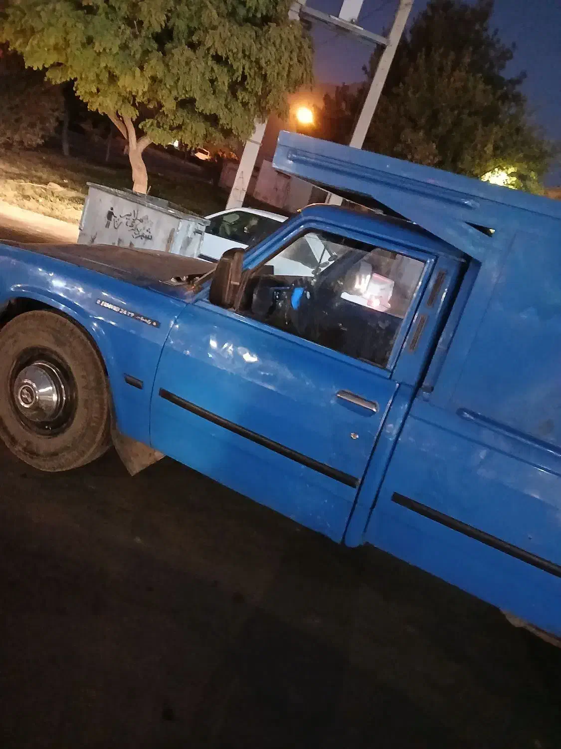 نیسان کاربرات 82|خودرو سواری و وانت|ملایر, |دیوار