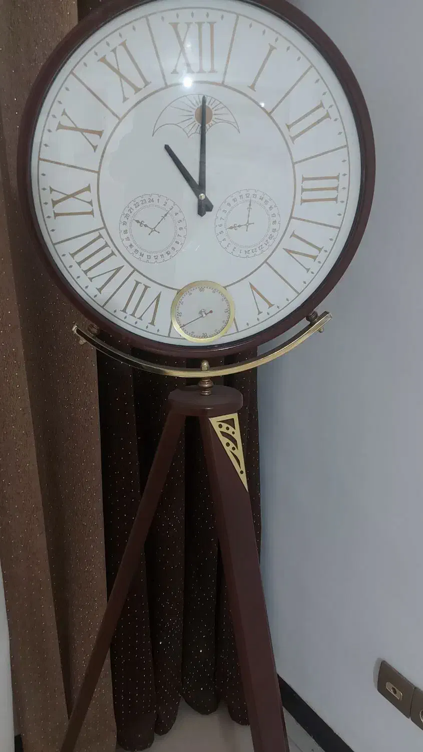 ساعت س پایه|ساعت دیواری و تزئینی|نهاوند, |دیوار