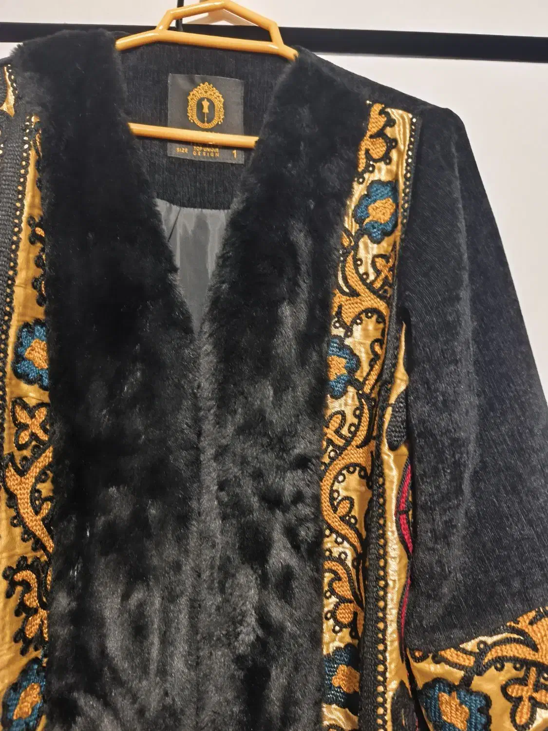 لباسها همه درحد نو|لباس|مشهد, پورسینا|دیوار