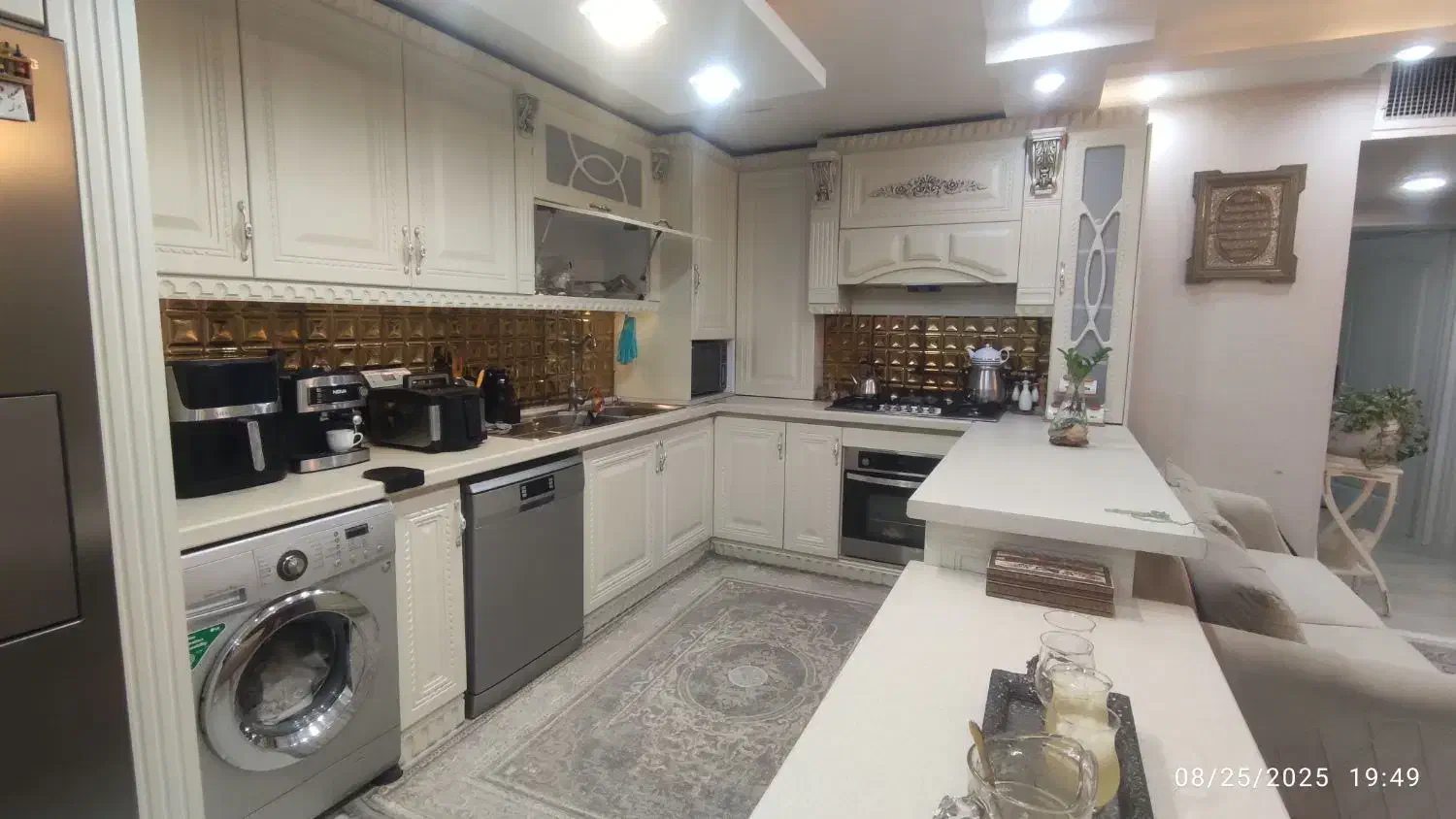 آپارتمان 3 خواب لوکس خیابان لاله|فروش آپارتمان|شیراز, لاله|دیوار