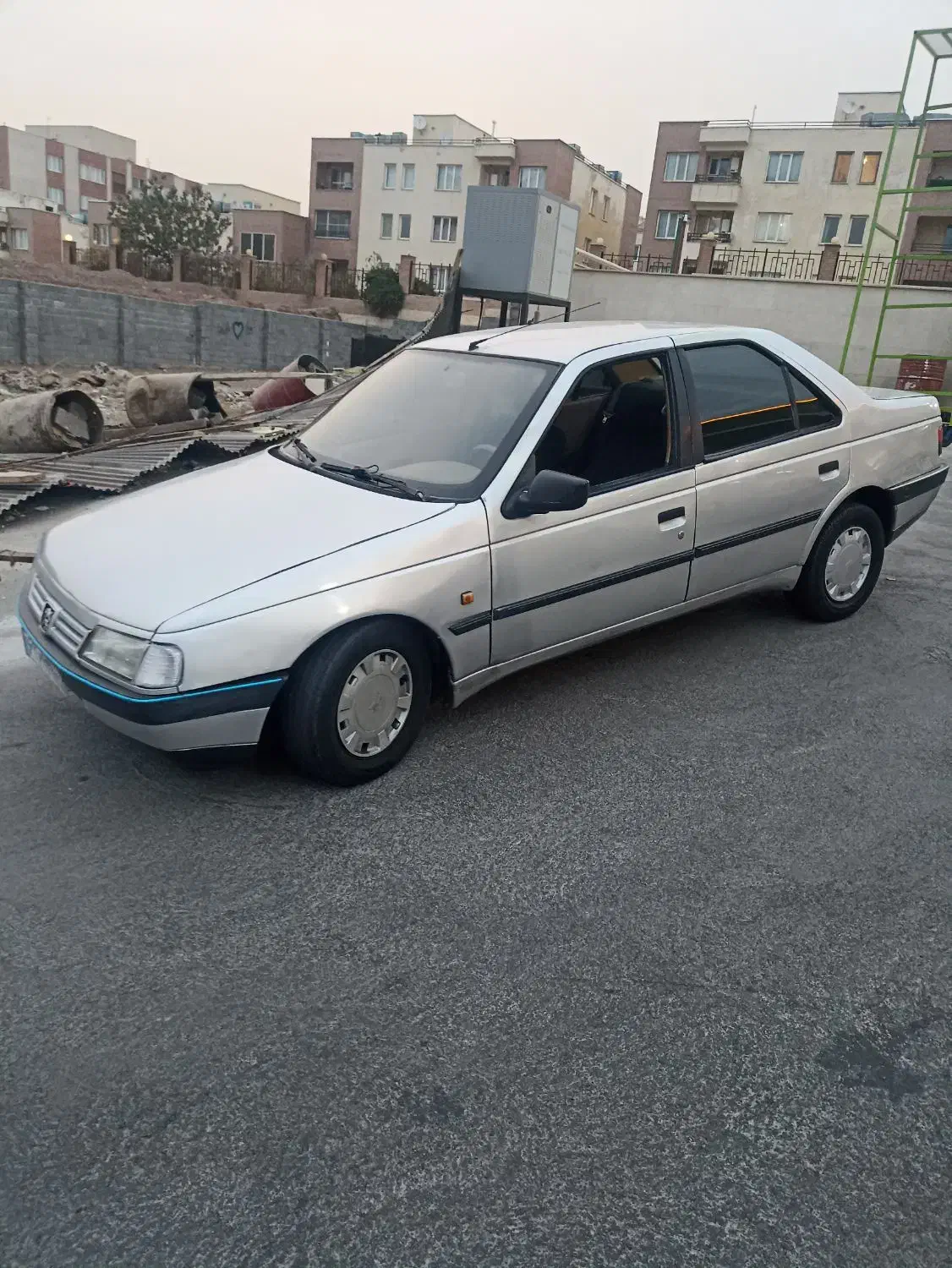 پژو مدل 93سلامت در حد کاملا خونگی|خودرو سواری و وانت|خرمآباد, |دیوار