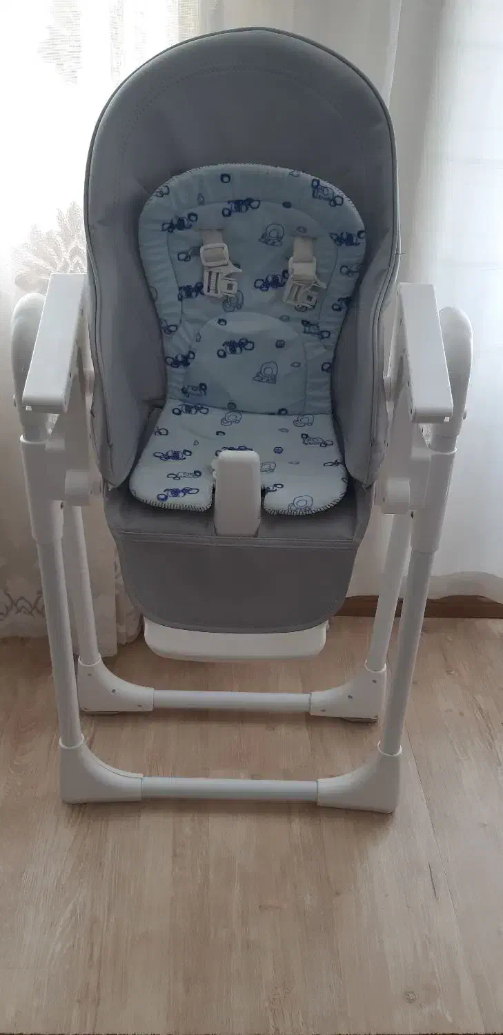 صندلی غذا|تخت و صندلی بچه|اردبیل, |دیوار