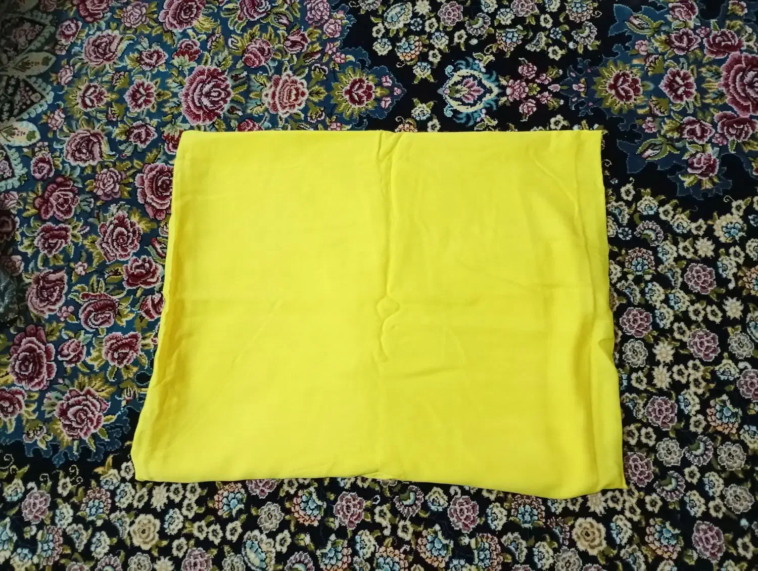 پارچه|لباس|جوانرود, |دیوار