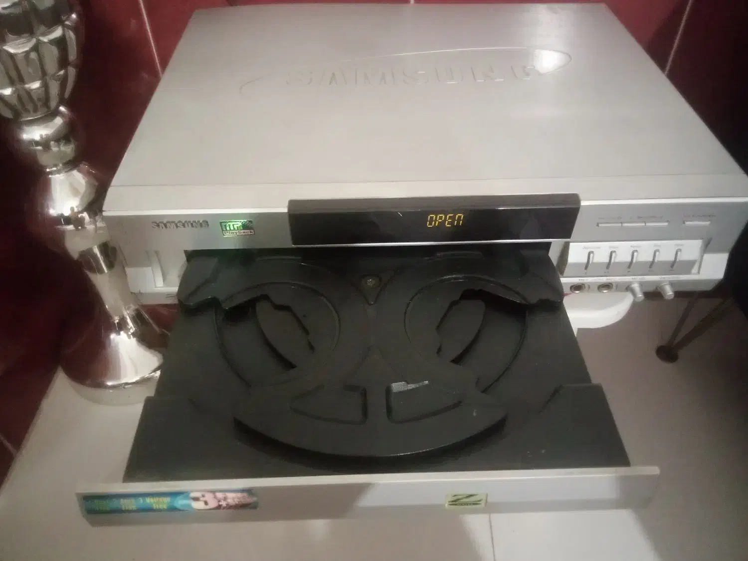 سی دی سالم|پخشکننده DVD و ویدیو|چهارباغ, |دیوار