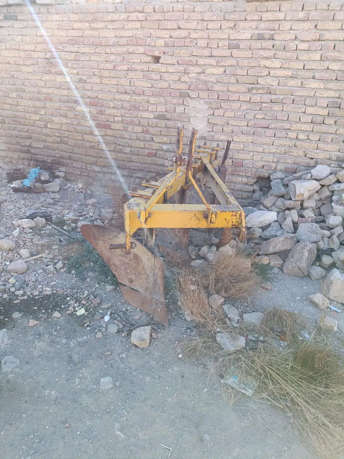 گاوآهن|ماشین‌آلات صنعتی|هریس, |دیوار