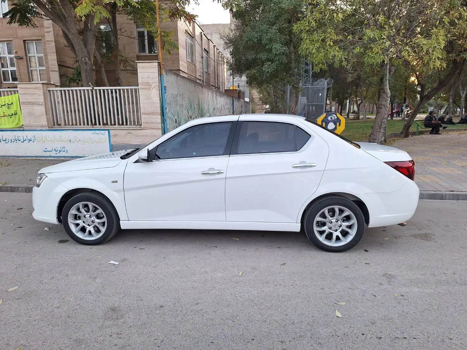 دنا پلاس اتومات مدل۱۴۰۱ بیرنگ|خودرو سواری و وانت|کرج, حیدرآباد|دیوار