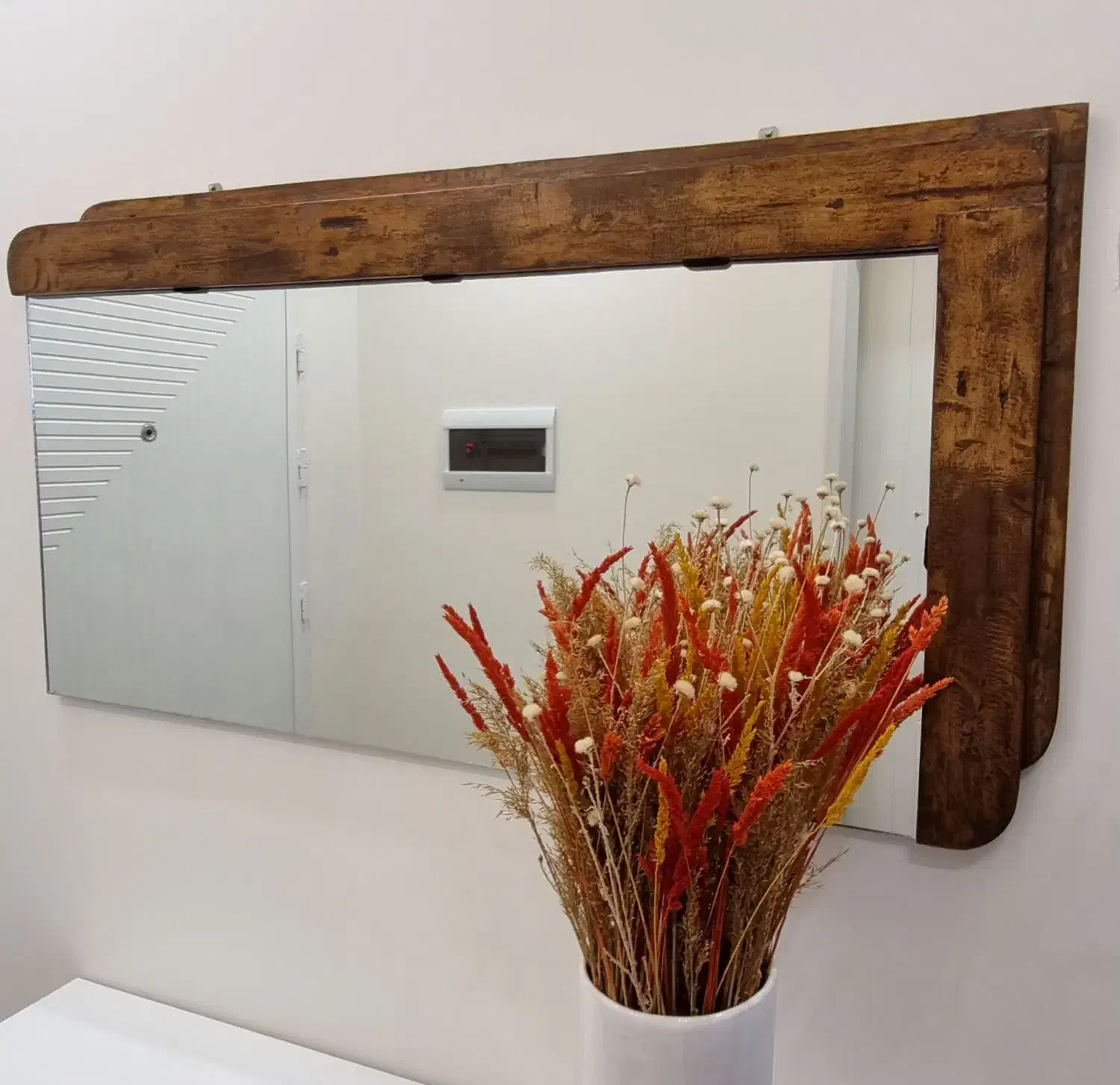 آیینه و کنسول مدرن|بوفه، ویترین، کنسول|شاهینشهر, طالقانی|دیوار