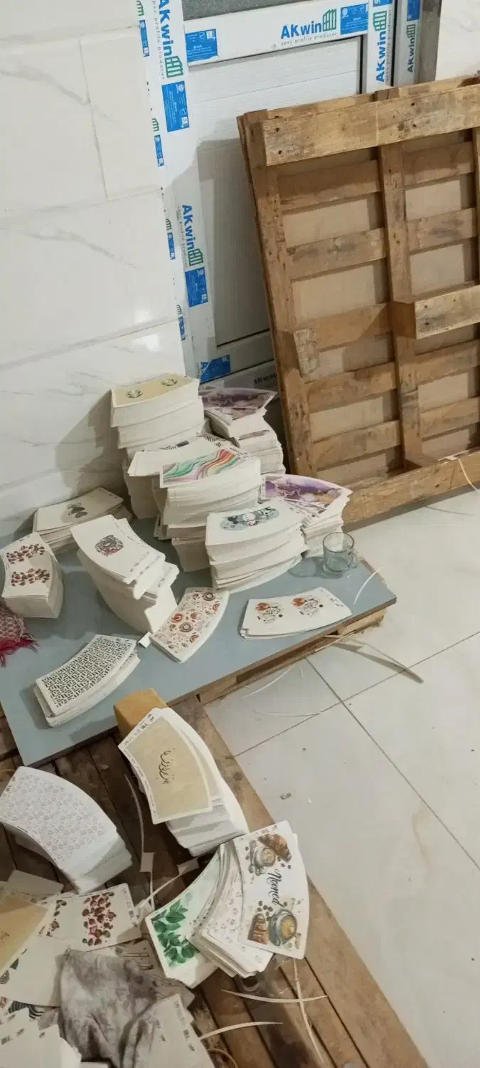 لیوان کاغذی ۲۲۰|ظروف نگهدارنده، پلاستیکی، یکبارمصرف|پیرانشهر, |دیوار