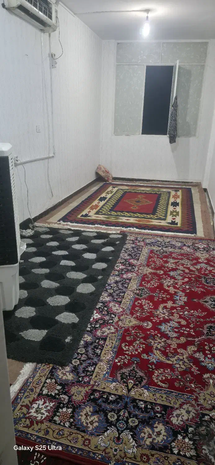 منزل مبل زند با پارکینگ|اجارهٔ کوتاهمدت آپارتمان و سوئیت|شیراز, شاهچراغ|دیوار