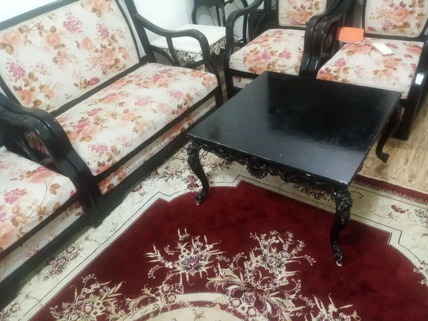 مبل۸نفره باجلومبلی|مبلمان خانگی و میز عسلی|رشت, استقامت ۲|دیوار