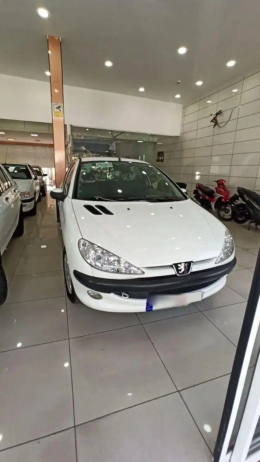 پژو 206 مدل 99 نقد یا معاوضه|خودرو سواری و وانت|شیراز, مسلم|دیوار