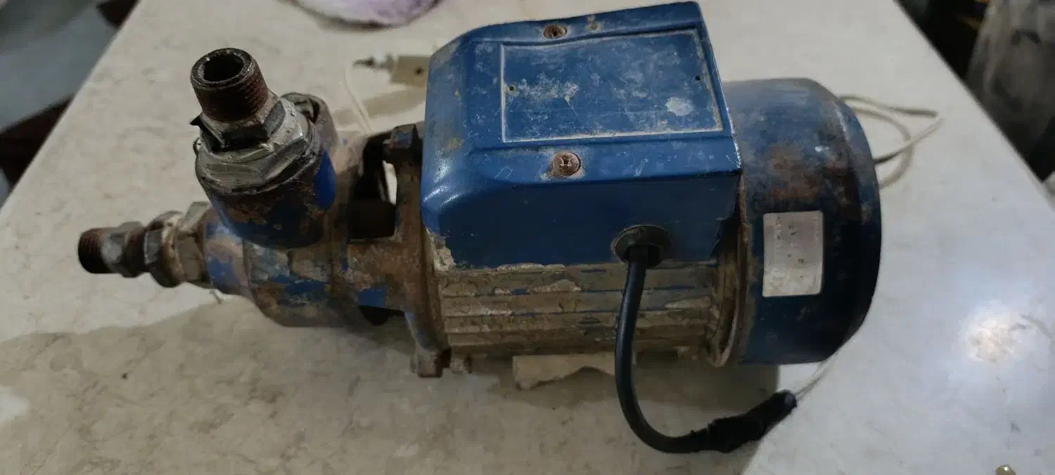 پمپ آب نیم اسب اصلی|مصالح و تجهیزات ساختمان|مشهد, جاهد شهر|دیوار