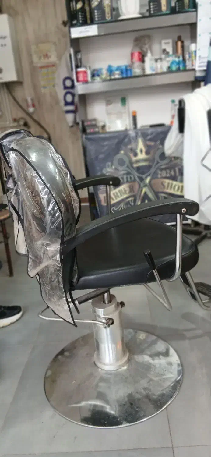 صندلی آرایشگاه مردانه و زنانه|آرایشگاه و سالنهای زیبایی|قزوین, |دیوار